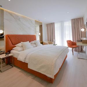 Superior Zimmer mit Kingsize-Bett